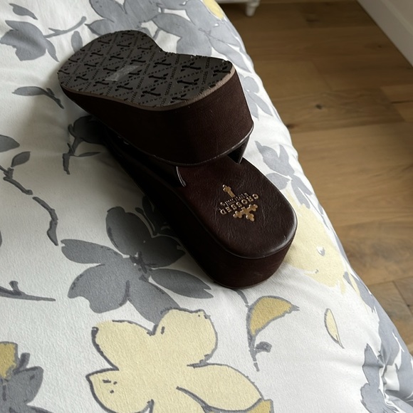 Gypsy Soule Leather Sandal - Picture 10 of 11